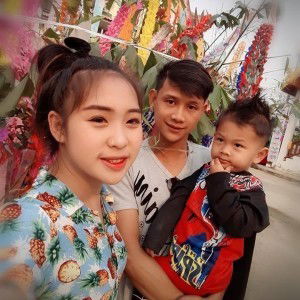 Khim Ninlinee Srichompoo profile icon