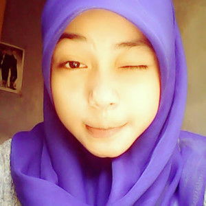 reni ernawati profile icon