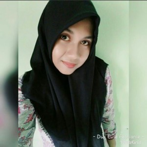 Dwi Evi Febriani profile icon