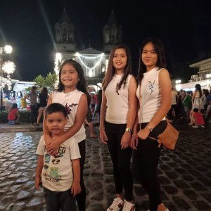 Jeneale Villares Aquino profile icon