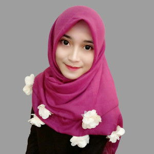 Fitri Riana profile icon