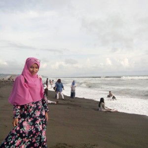 Trisna Widyawati profile icon