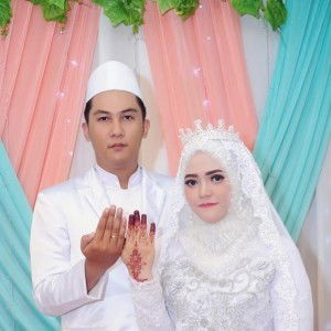 Indah Inmary profile icon