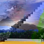 Madaniyyah Arrosyidi profile icon