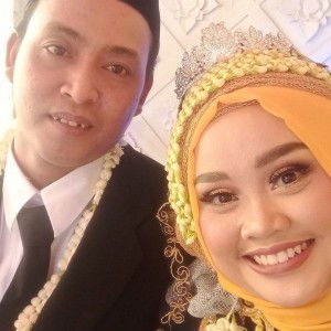 Dhesky Amelia profile icon