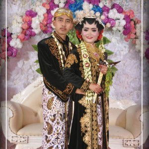 Dewi Nurmalia profile icon