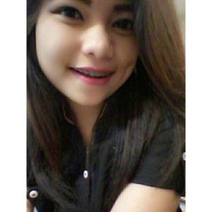 Rheny Angelicka profile icon