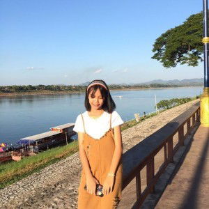 ตุ้ม ธิดา profile icon