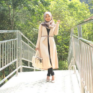 afrilla silvia profile icon