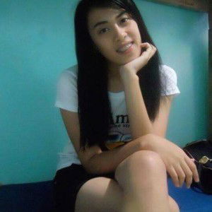 Celine Limates profile icon