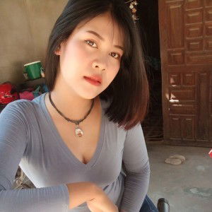 Nong Fah profile icon