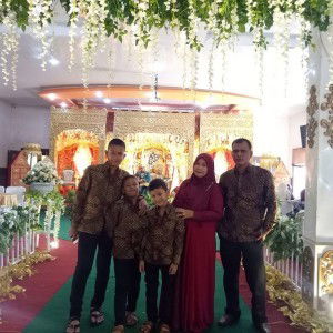 Maya Sari profile icon