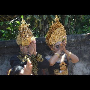 Ayu Ersa profile icon