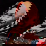 santi nur hidayati profile icon