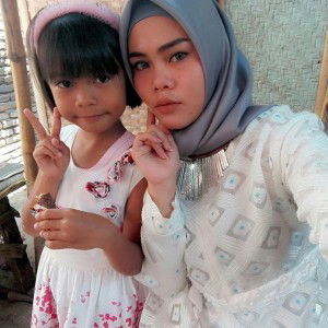 Emy N Kholyla profile icon