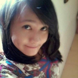 Evi Aritonang profile icon