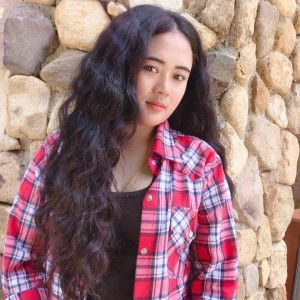 Bee Maneenut profile icon