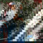 Lestari Maryati profile icon