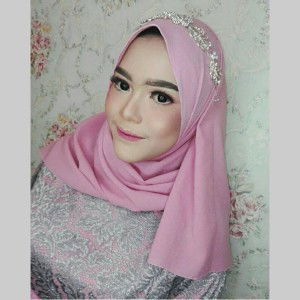 Tsania Qurrota Ayunin profile icon