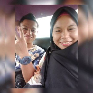 azirah irani profile icon