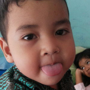 YULIANA ADRIANI profile icon