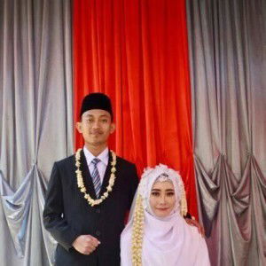 Siti Suhaeni profile icon