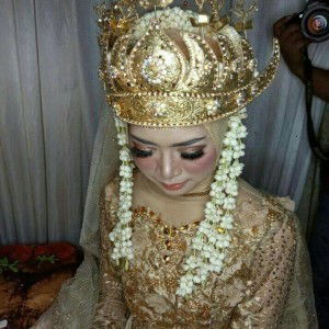 Eva Zhea profile icon