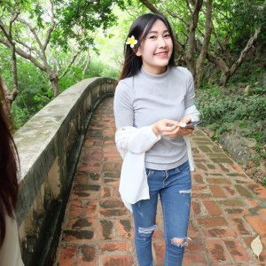 Kesanee Boonprasoet profile icon