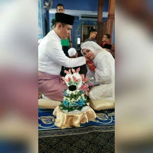 Syamiera Miera profile icon