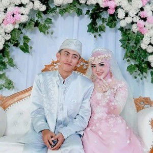 Vifi fitriasari profile icon