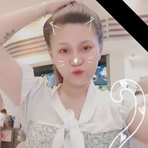 Linh Nhi profile icon