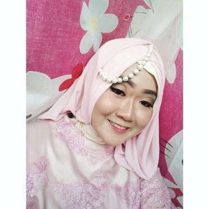 Suci Mardhatul Arifah profile icon