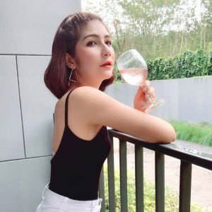 Kaethaleeya Bamert profile icon
