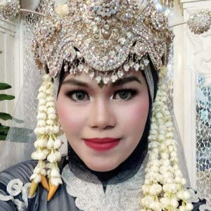 Novia Mardianis profile icon