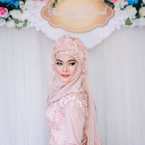 เงาพระจันทร์ ลูกทรายกองดิน profile icon