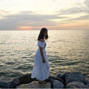 ลูก เป็ด' ขี้เหร่ profile icon