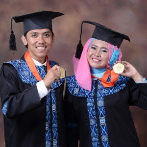 Resti Yuliantie profile icon