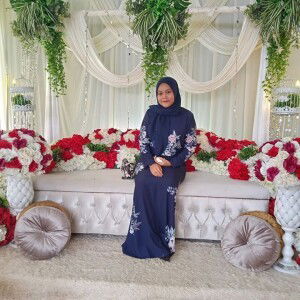 Wan Qistina profile icon