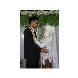 Putri Aprita Rosa profile icon