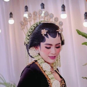 Phuji Astuty II profile icon