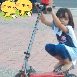 Elis Puspita Wati profile icon