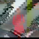 Por Nuttaporn profile icon