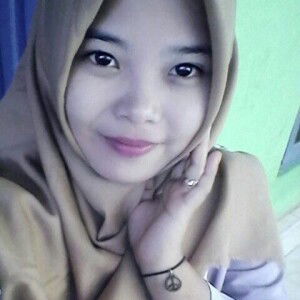 Lesty Yunita profile icon