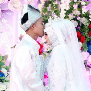 Suci Ria P profile icon