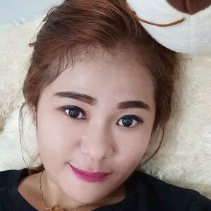 Silvy Stia Ningsih profile icon