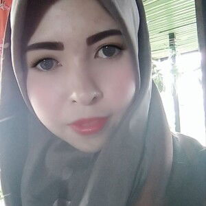 Yulianti Indah Puspita profile icon