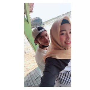 Putri Purba profile icon