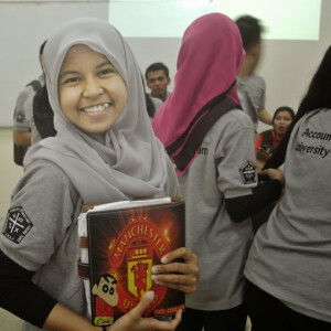 Uwie Andriana profile icon