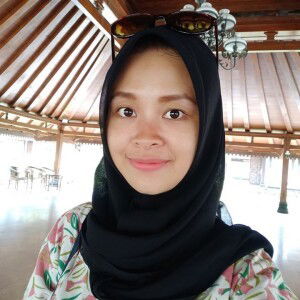 E R Juniar profile icon