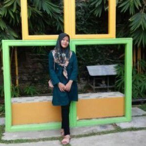 St Dyah profile icon